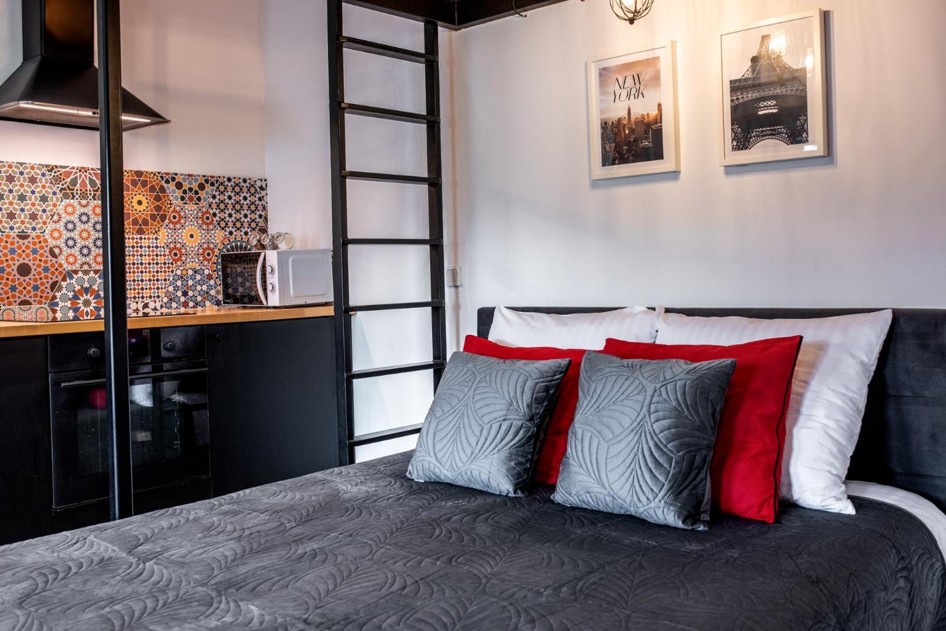 Modern Apartment Arizona Studio Old Town Dietla Balcony Krakow Exterior photo